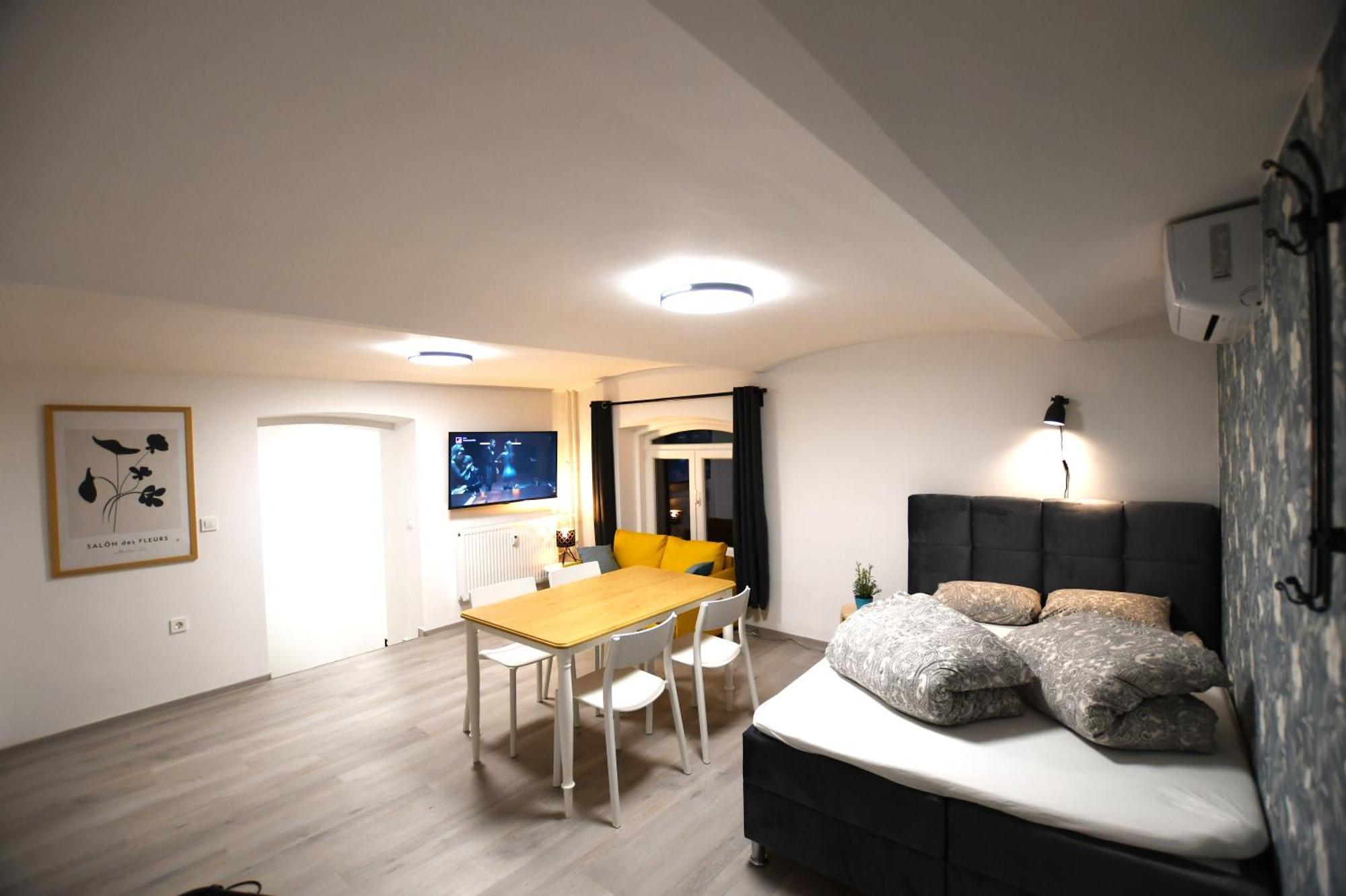The Maze Apartment Ljubljana Extérieur photo