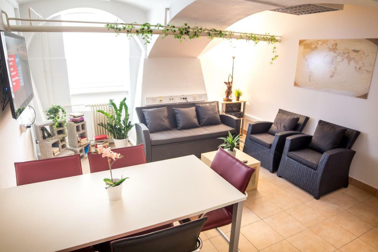 The Maze Apartment Ljubljana Extérieur photo