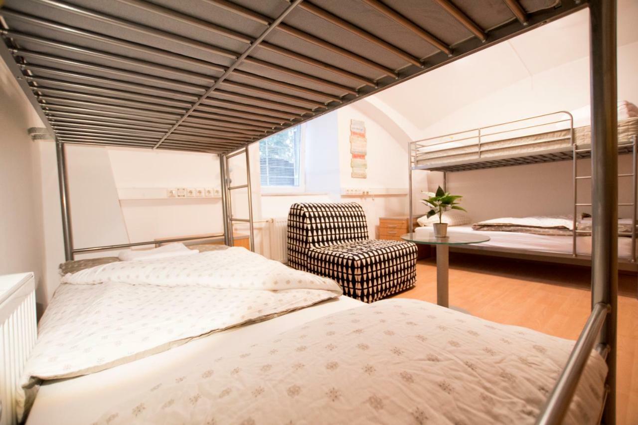 The Maze Apartment Ljubljana Extérieur photo